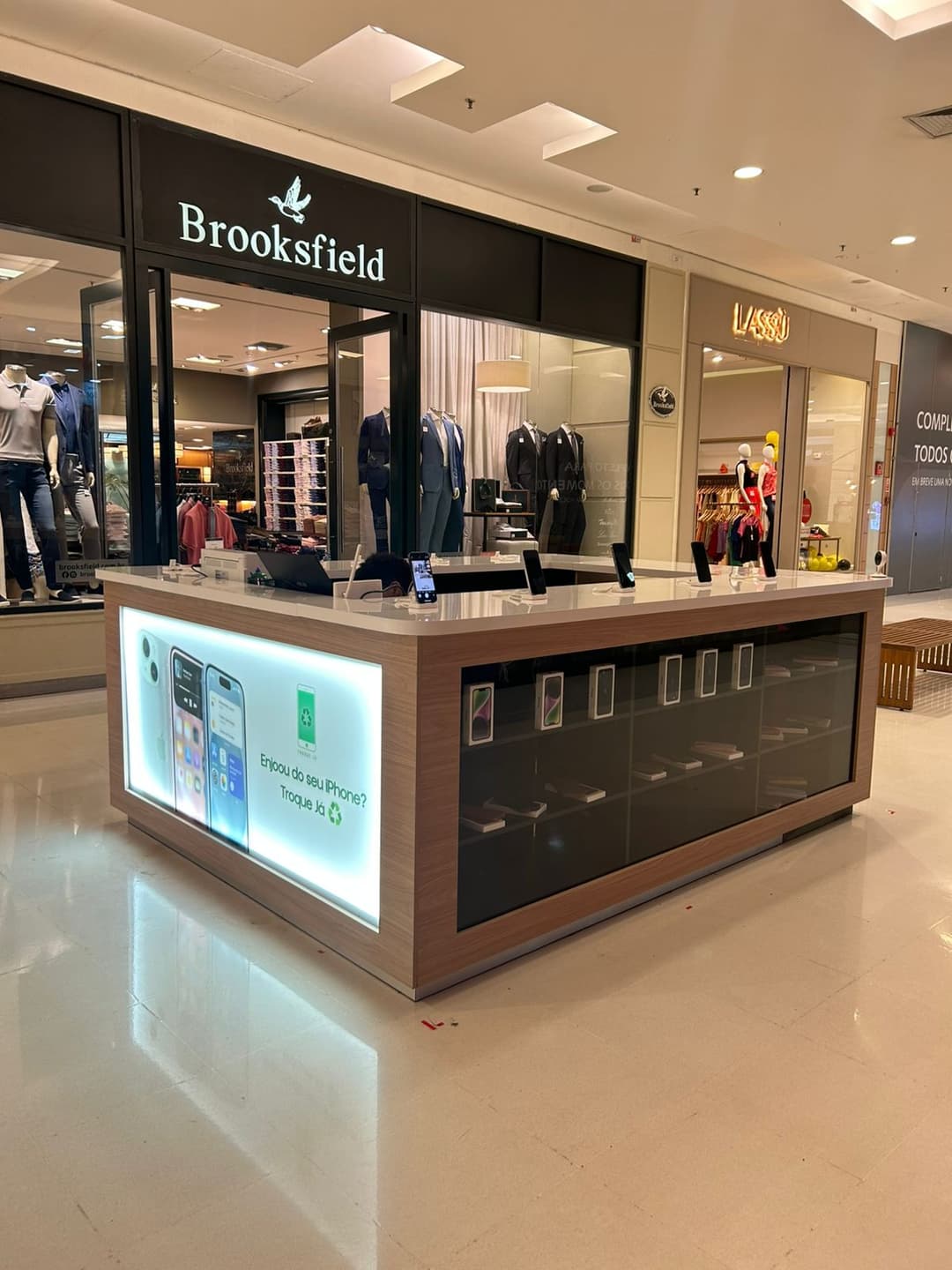 Logo da loja troque já