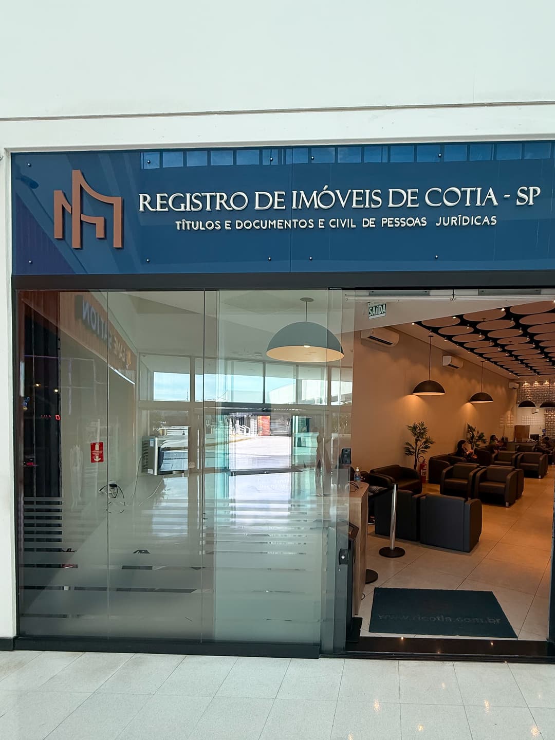 Logo da loja cartório de registro de imóveis e anexos de cotia - sp